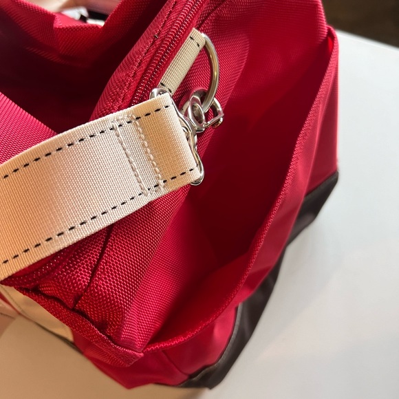 Land’s End Duffle Bag - Picture 4 of 9